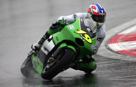 Fan Rossi (Where does the fan Rossi get his money?)
